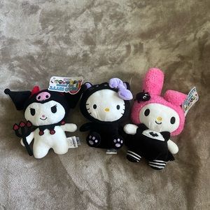Lot of 3 Hello Kitty My Melody Kuromi Halloween Plush NWT  🎃